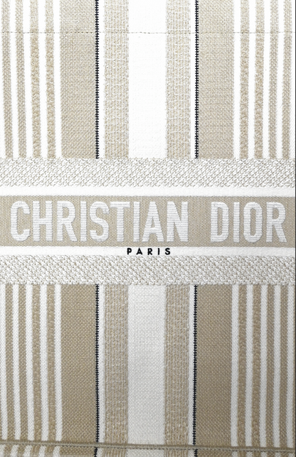 CHRISTIAN DIOR