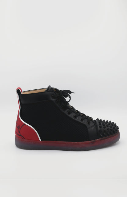 CHRISTIAN LOUBOUTIN